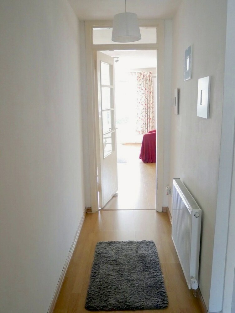 Bright 2 Double Bedrooms Apartment