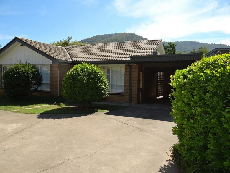 Villa 4/47 Delany Avenue