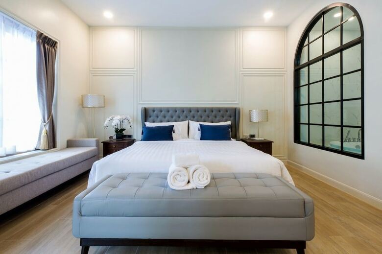 Hotel Villa Seville