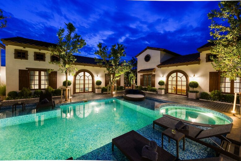 Hotel Villa Seville