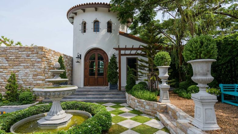 Hotel Villa Seville