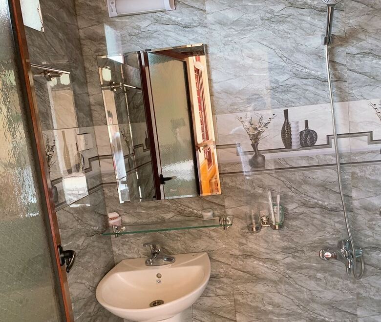Hotel Lam Homstay