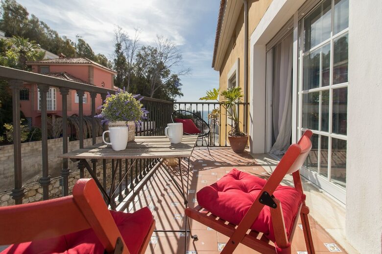 House With Garden & Pool In Malaga