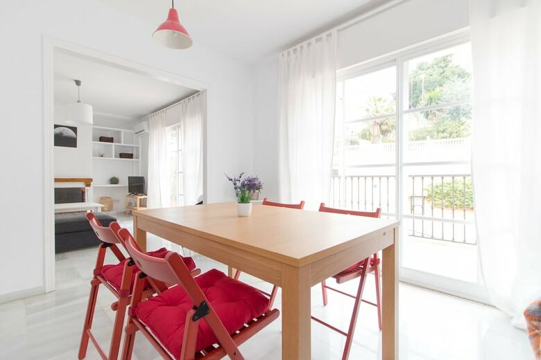 House With Garden & Pool In Malaga