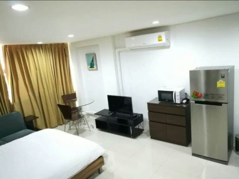 Hotel Le Vanvarothai Saladaeng Residence
