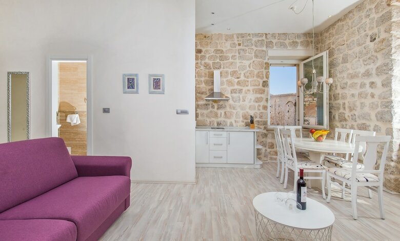 Apartments Lausion