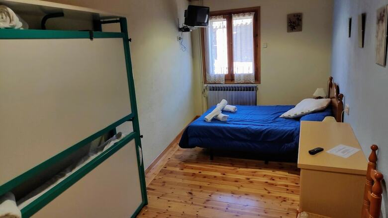 Pension Hostal Pas De La Pera