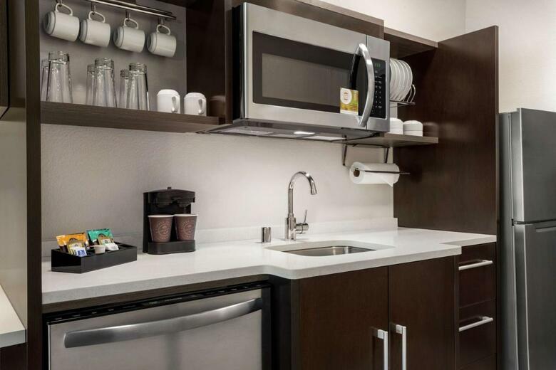 Hotel Home2 Suites By Hilton Madison Central Alliant Energy Center