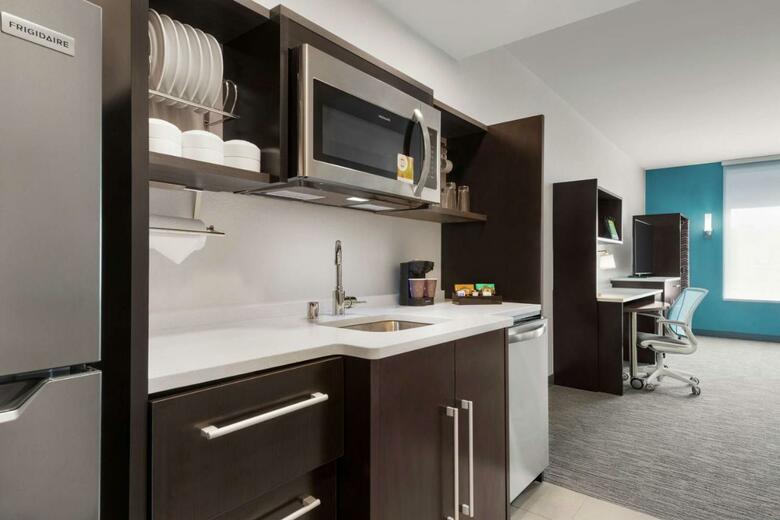 Hotel Home2 Suites By Hilton Madison Central Alliant Energy Center