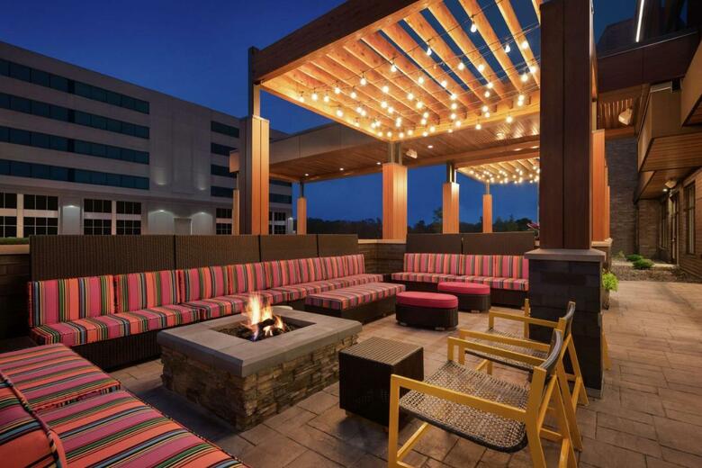 Hotel Home2 Suites By Hilton Madison Central Alliant Energy Center
