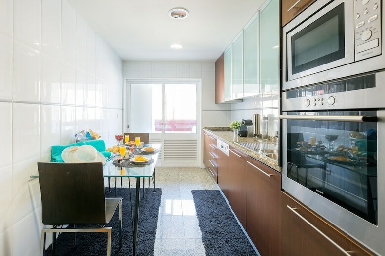 Apartamentos Oporto Beach Luxury