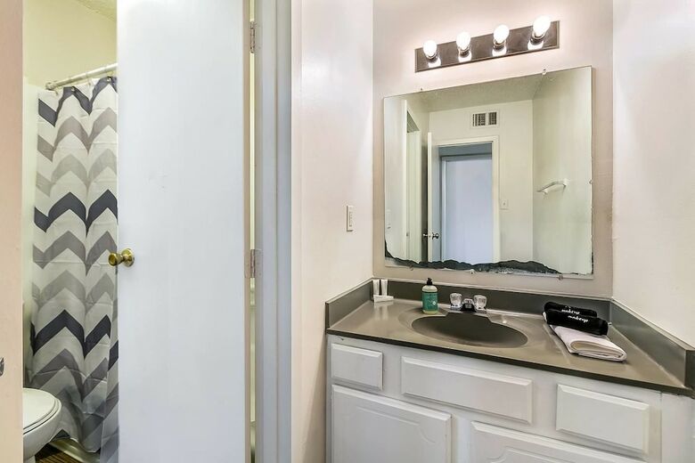 Apartamentos Lsu Suite + Amenitized Building