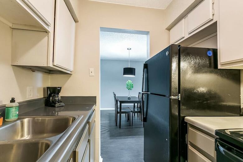 Apartamentos Lsu Suite + Amenitized Building