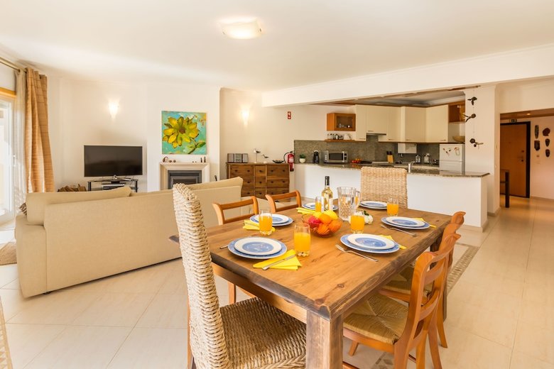 S�o Sebasti�o Ocean Apartment With Pool