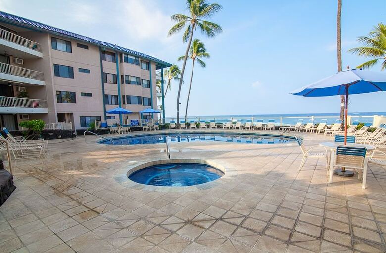 Kona Reef Resort