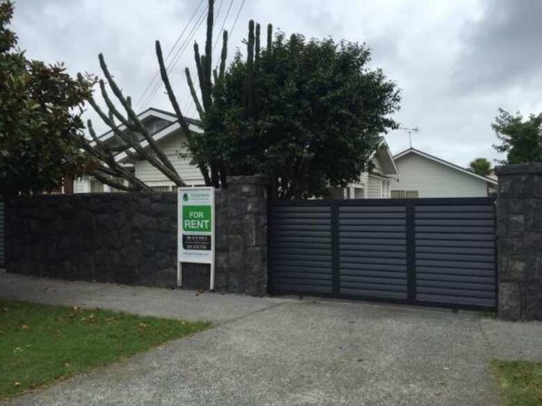 Arent - Serviced Garden Chalet - 7 Rangiatea Road