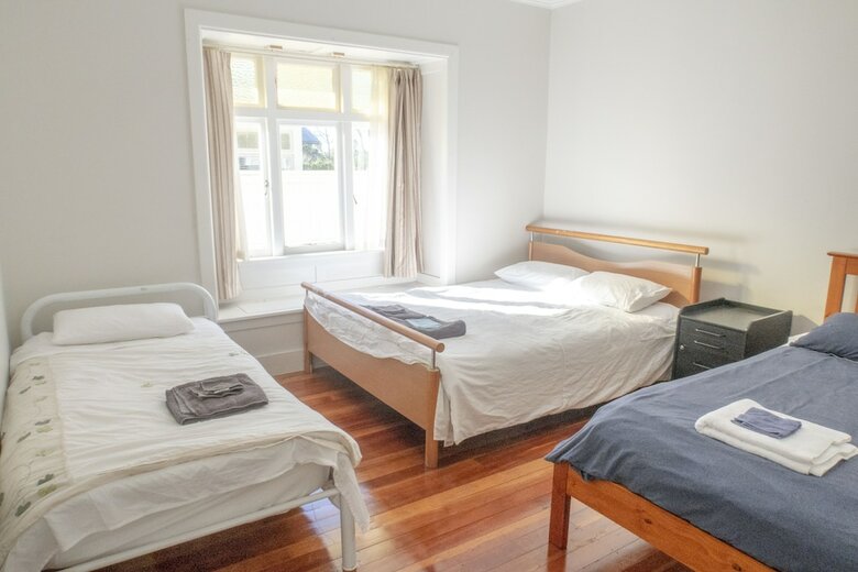 Arent - Serviced House - 14 Dignan St