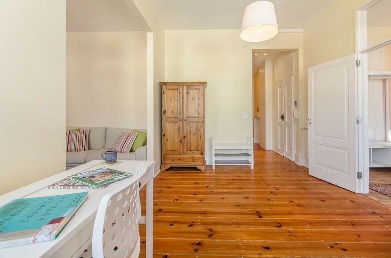Apartamentos Bright & Beautiful Top Floor Gra�a Flat