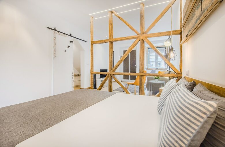 Apartamentos Lx Under The Bridge