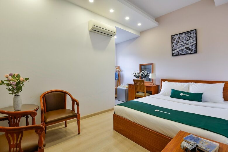 Aha Bliss Boutique Saigon Hotel
