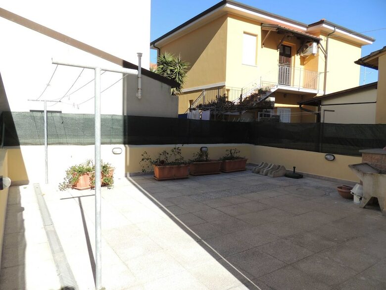 Apartamento Affitti Giacomo Lenzi 3