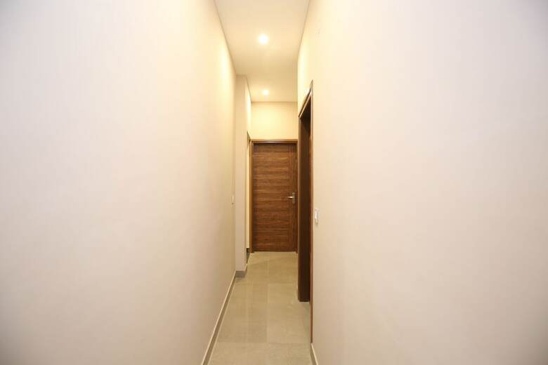 Oyo 27743 Hotel Platina