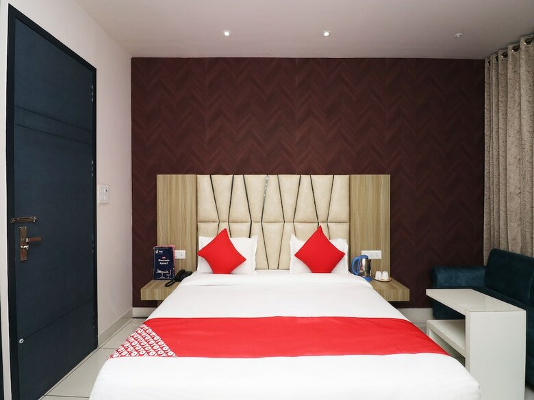 Hotel Oyo 26833 Cabana
