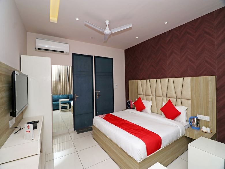 Hotel Oyo 26833 Cabana