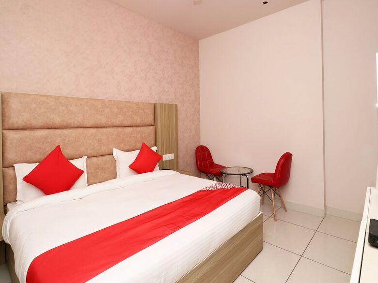Hotel Oyo 26833 Cabana