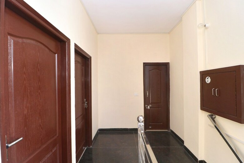 Oyo 22821 Hotel Sunroof