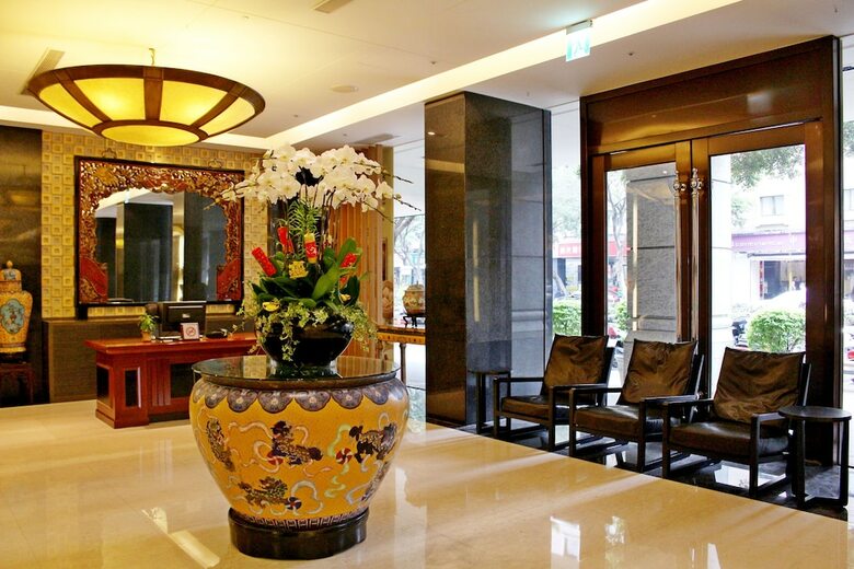 Fortune Hiya Hotel