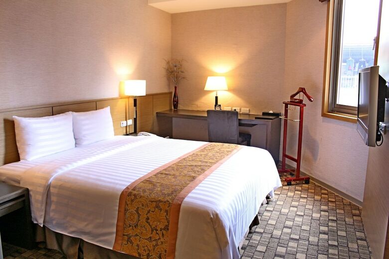 Fortune Hiya Hotel