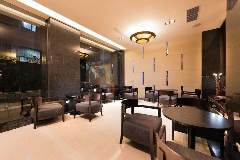 Fortune Hiya Hotel