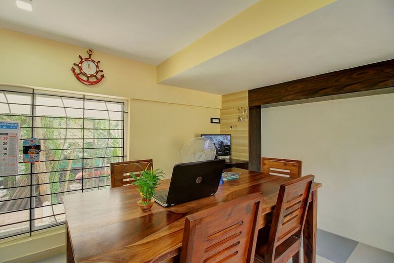 Hotel Oyo 22512 Krishna Kausthubha Service Apartment