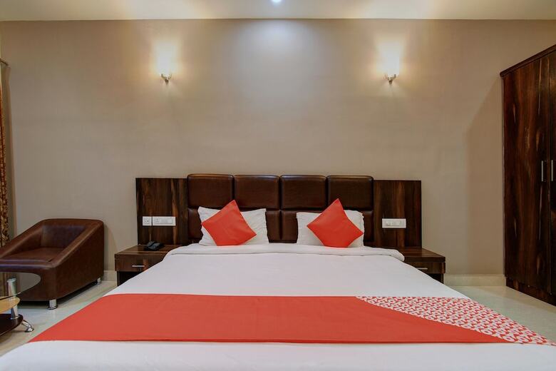 Hotel Oyo 22765 Parkview Inn