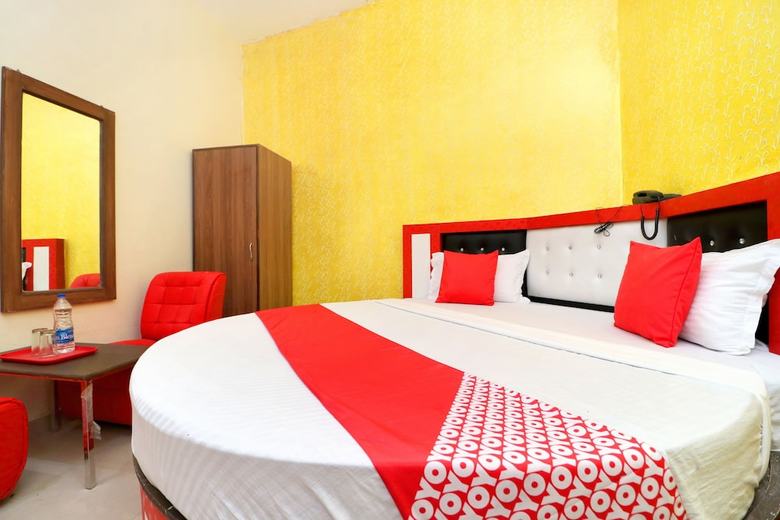 Oyo 24417 Hotel Seven Inn
