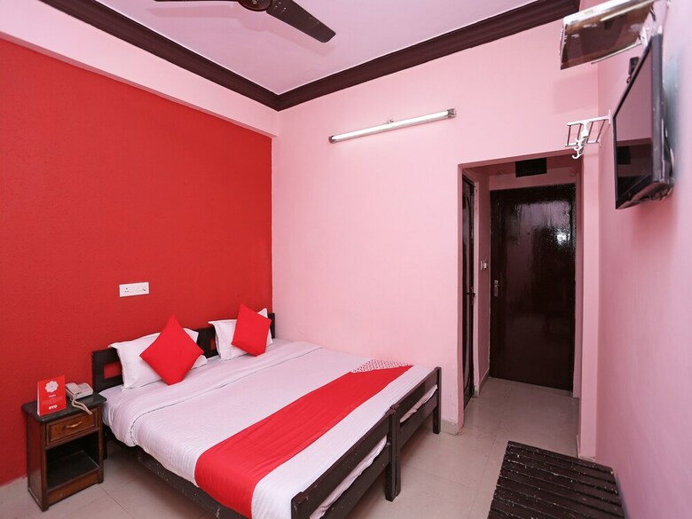 Hotel Oyo 22507 Anjuman