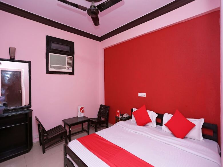 Hotel Oyo 22507 Anjuman