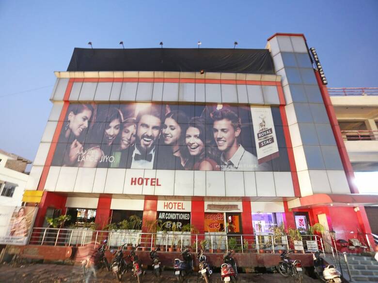 Hotel Oyo 22507 Anjuman
