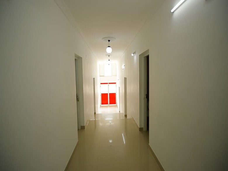 Hotel Oyo 26964 Palm View Residency