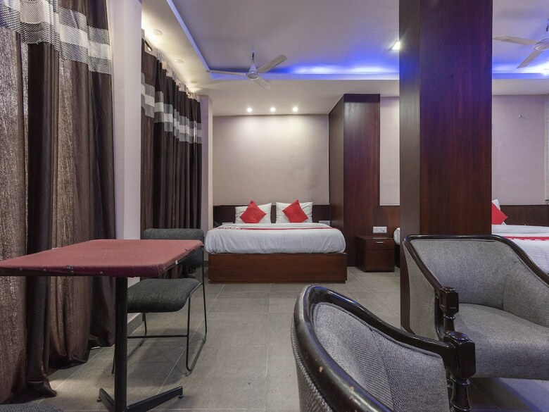 Hotel Oyo 19141 Diamond Vaishali