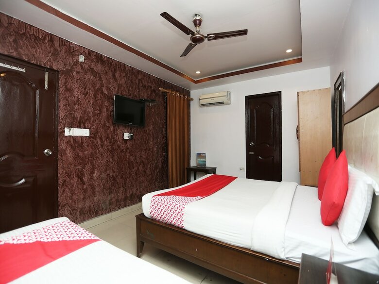 Hotel Oyo 26745 Log Inn