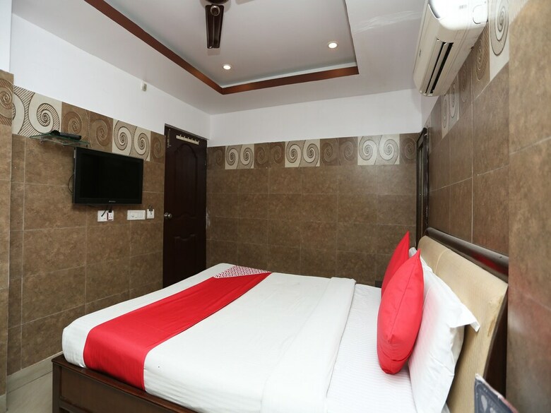 Hotel Oyo 26745 Log Inn