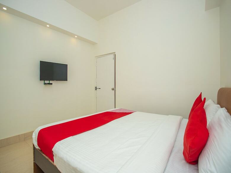 Hotel Oyo 18544 Amm Residency