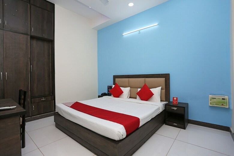 Hotel Oyo 15733 A-1 Residency