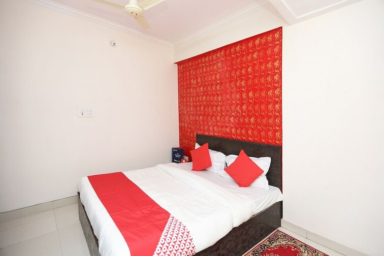 Oyo 19894 Hotel Ma Residency