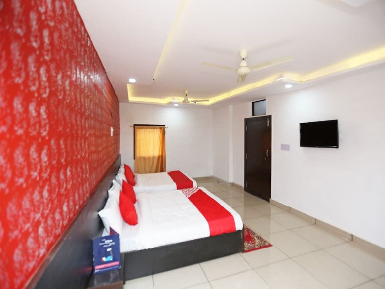 Oyo 19894 Hotel Ma Residency
