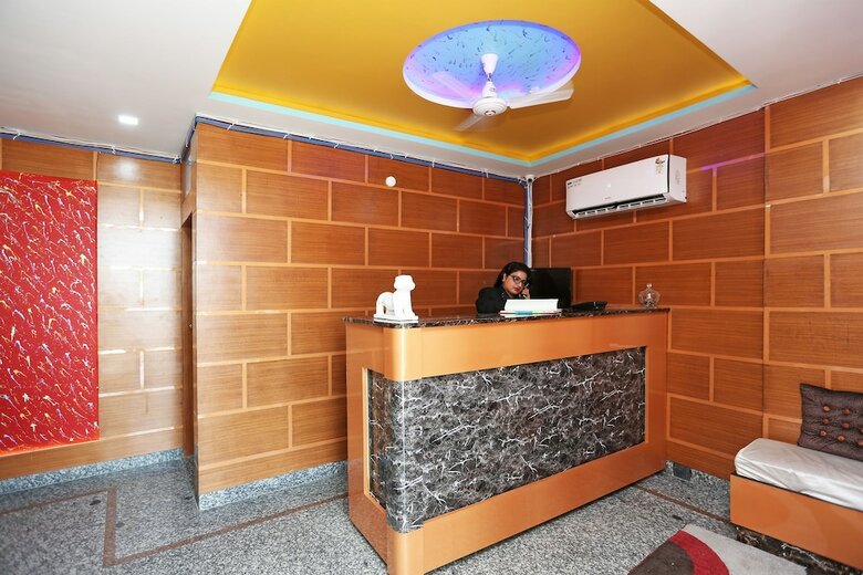 Oyo 19894 Hotel Ma Residency