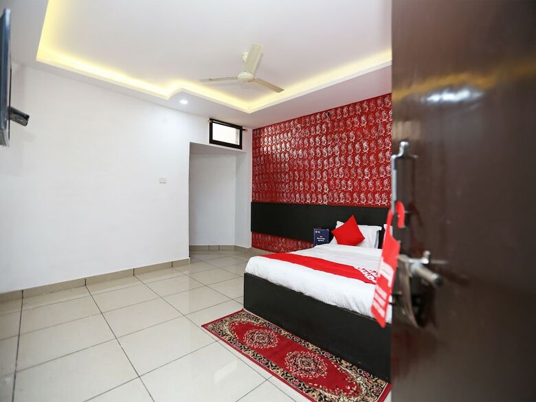 Oyo 19894 Hotel Ma Residency