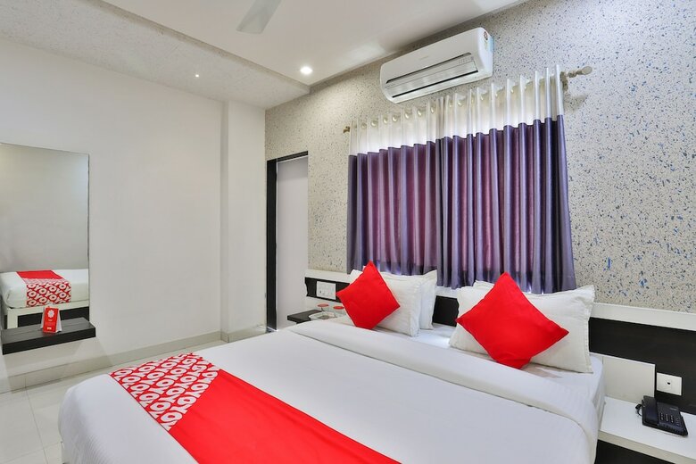 Hotel Oyo 18807 Vrajbhoomi